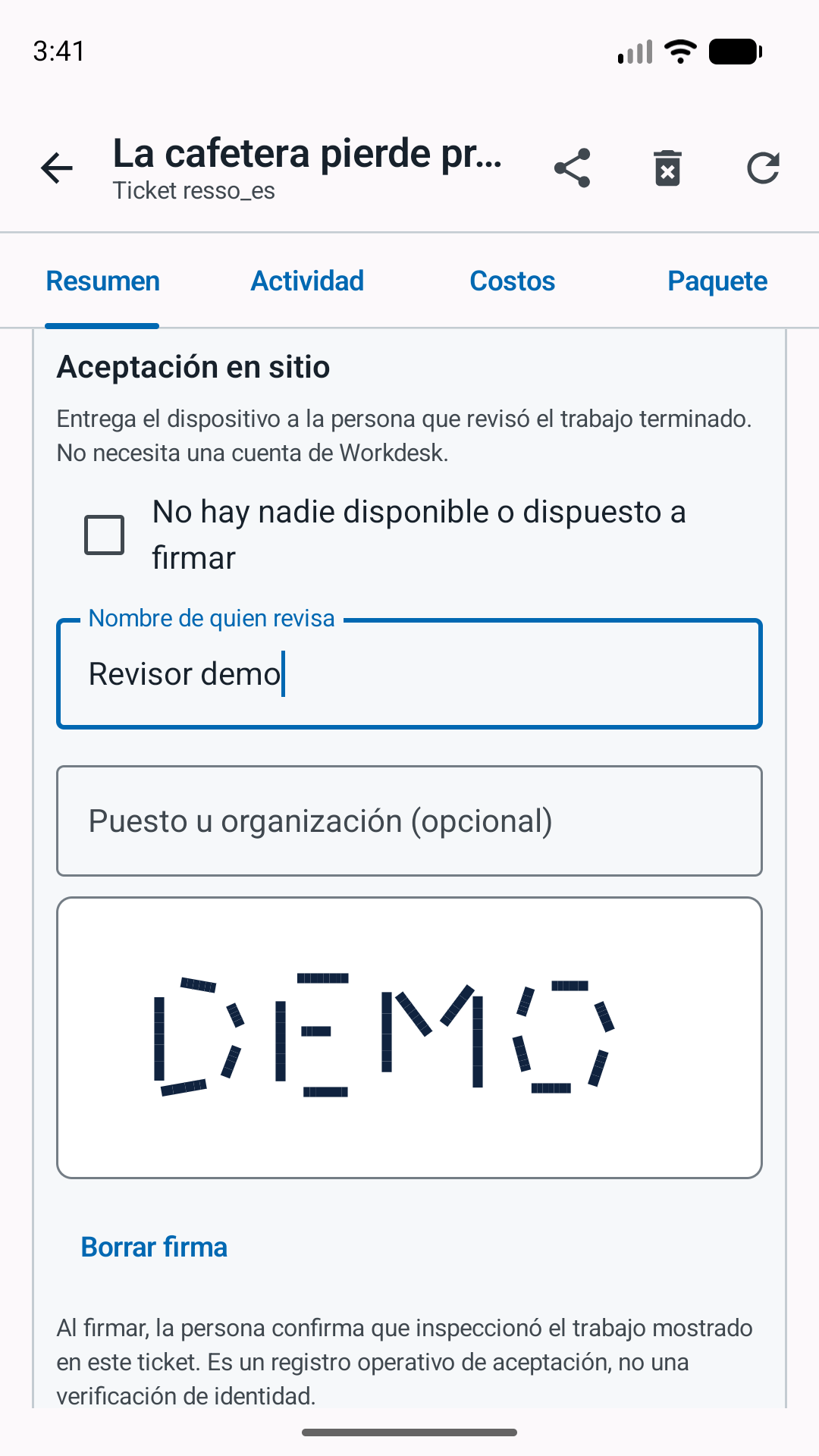 Formulario real del emulador en español con Revisor demo y trazos DEMO en el recuadro de firma.